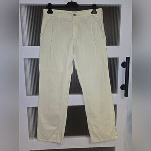 Bonobos Men's Light Cream Chinos